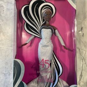 Rare 45th Anniversary Bob Mackie African American Barbie Doll 2003 NRFb